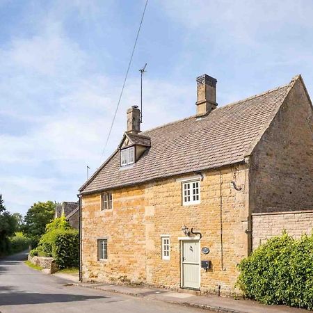 Court Hayes Villa Cheltenham Bagian luar foto